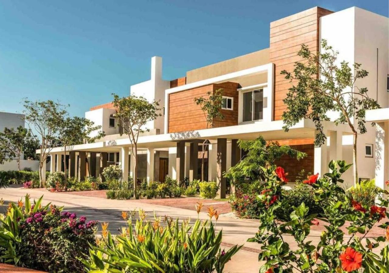 Modern House Surrounded By Nature Mérida Εξωτερικό φωτογραφία